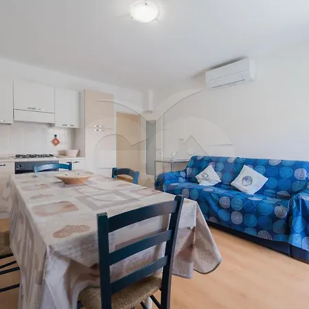 Maya A Campo - Goelba * マリーナ・ディ・カンポ